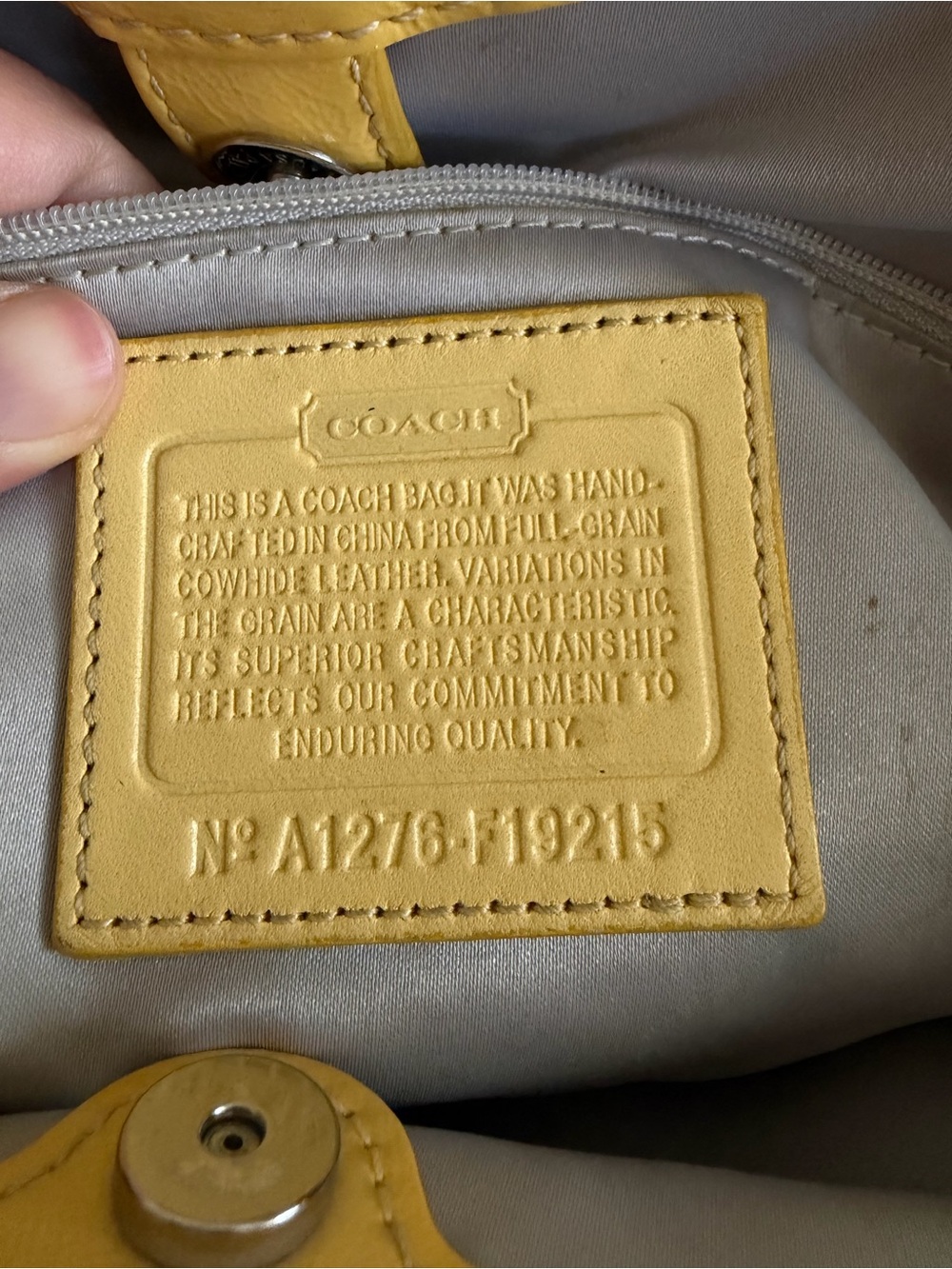 Coach y2k yellow tote patent leather kisslock purse handbag - Picture 8 of 12